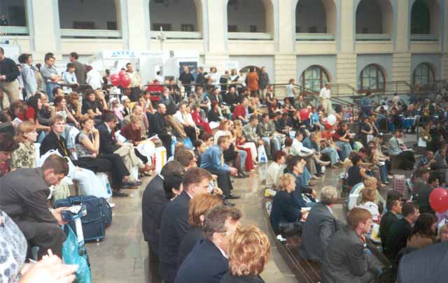 DE2002_08